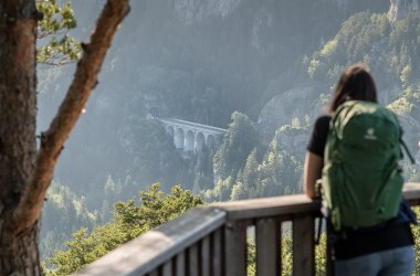 Bahnwanderweg, © Niederösterreich Werbung/ Claudia Schlager