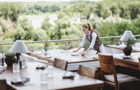 Gastgarten im Haslauerhof, &copy; Nieder&ouml;sterreich Werbung/Michael Reidinger 
