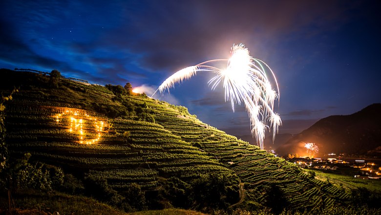 Sonnwendfeuer in der Wachau. Pressefoto vom 16.6.2025, © Niederösterreich Werbung/ Robert Herbst